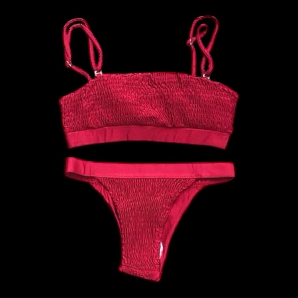 Women’s Size Medium Wine Burgundy Bikini NWOT